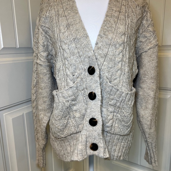 Arizona Women’s Cream Oversized Cable‎ Knit Cardigan Cottagecore Grandpacore XS - Picture 3 of 14